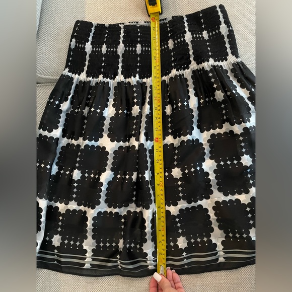 NWOT a-line skirt size M - Picture 4 of 4